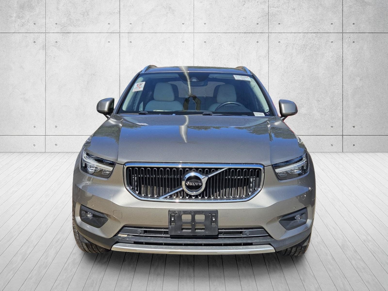 Used 2022 Volvo XC40 T5 Momentum AWD/4WD image 5