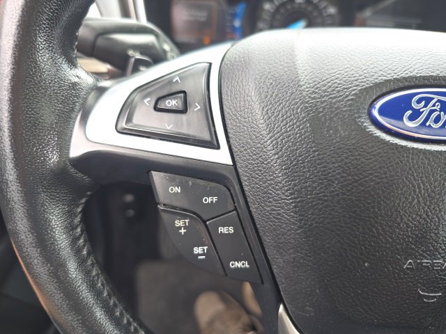 Used 2017 Ford Fusion SE w/ Fusion SE Technology Package FWD image 23
