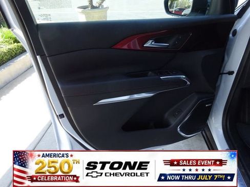 New 2026 Chevrolet Traverse Z71 w/ Enhanced Driving Package AWD/4WD image 24