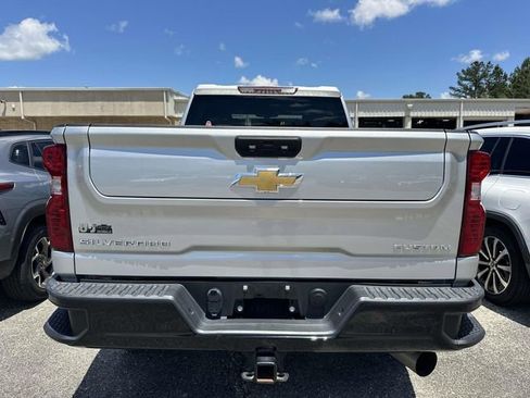 Used 2022 Chevrolet Silverado 2500 Custom w/ Custom Value Package AWD/4WD image 14