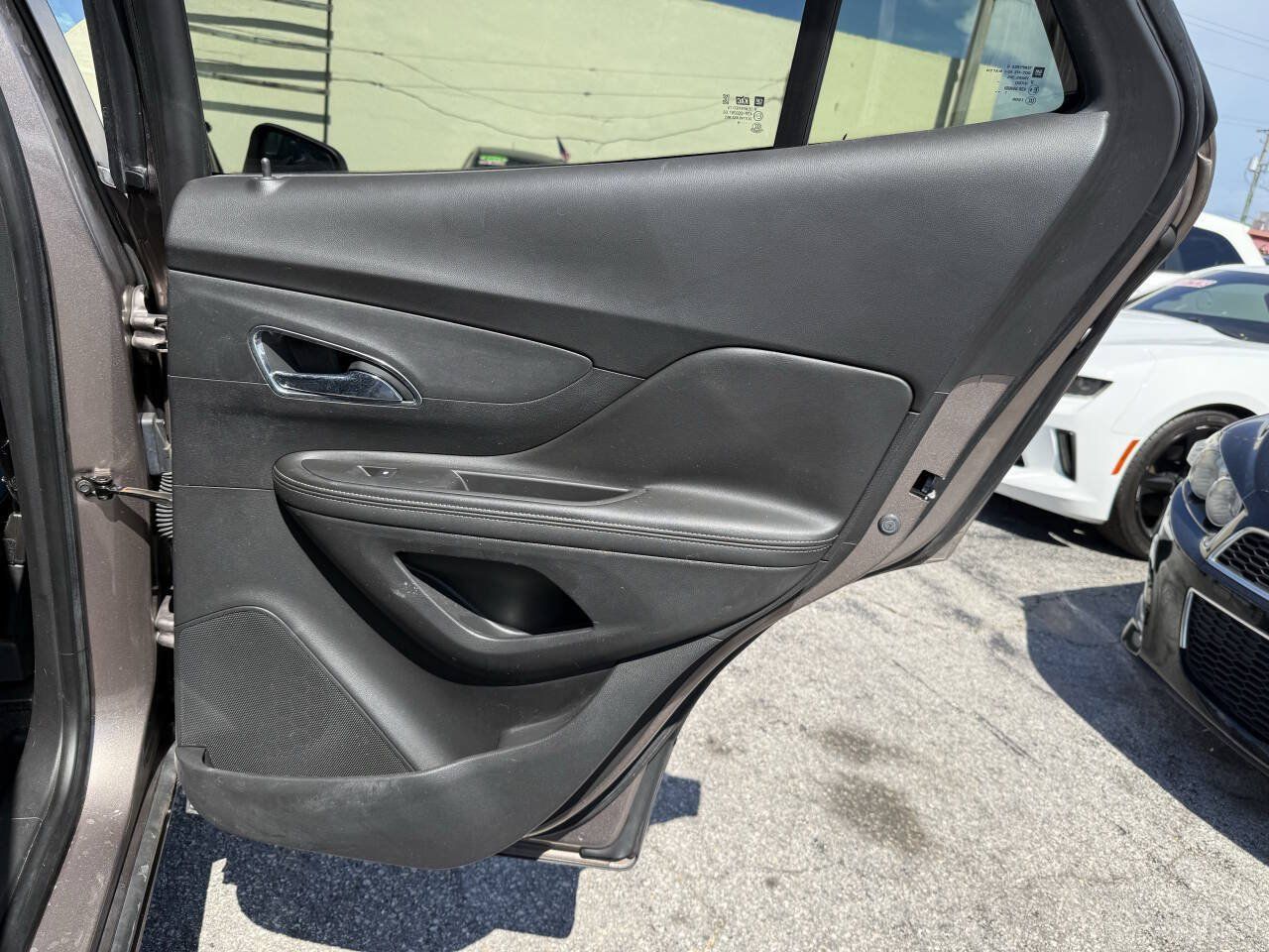 Used 2014 Buick Encore Convenience AWD/4WD image 23