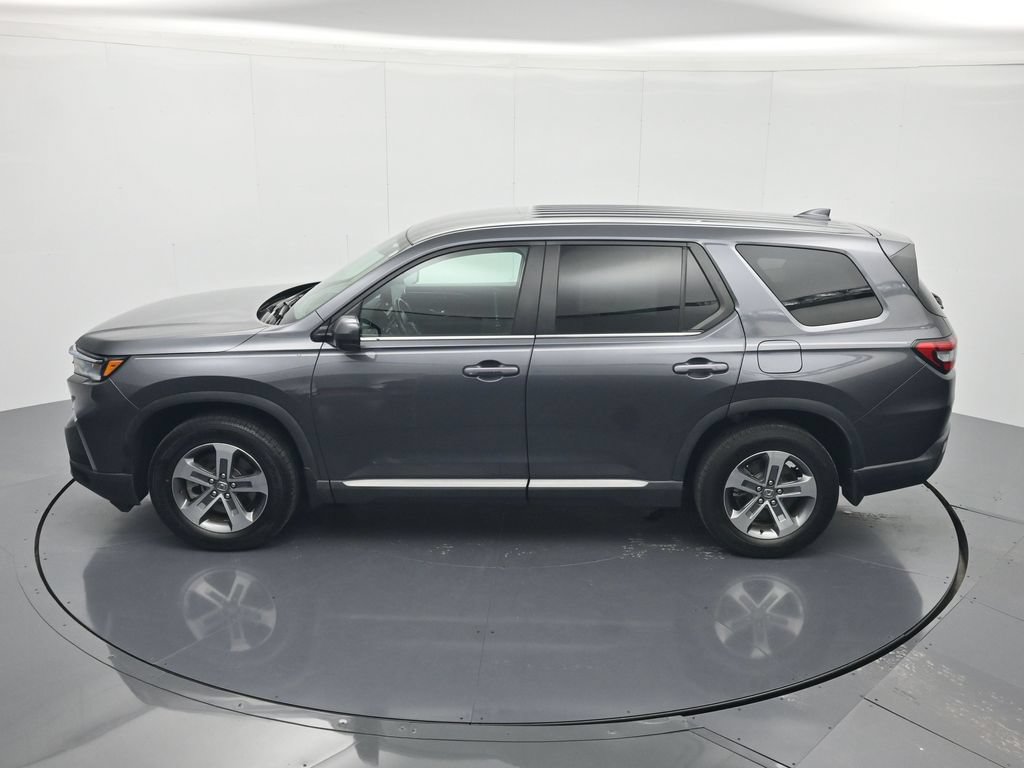 Used 2025 Honda Pilot EX-L image 36