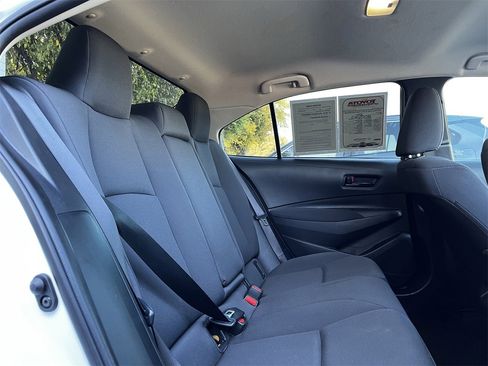 Used 2023 Toyota Corolla LE image 24
