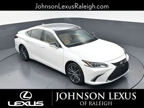 Used 2024 Lexus ES 350 w/ Premium Package image 22