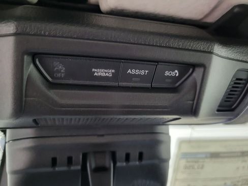 New 2026 Jeep Wrangler Sahara w/ Whitecap Package image 18