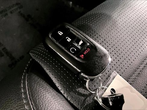 Used 2026 Honda CR-V EX-L image 14