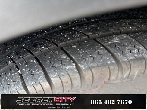 Used 2018 Hyundai Santa Fe Sport image 22