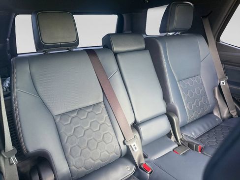 Used 2025 Toyota 4Runner Platinum AWD/4WD image 20