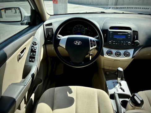 Used 2007 Hyundai Elantra GLS FWD image 62