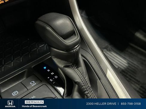 Used 2025 Toyota RAV4 XLE AWD/4WD image 25