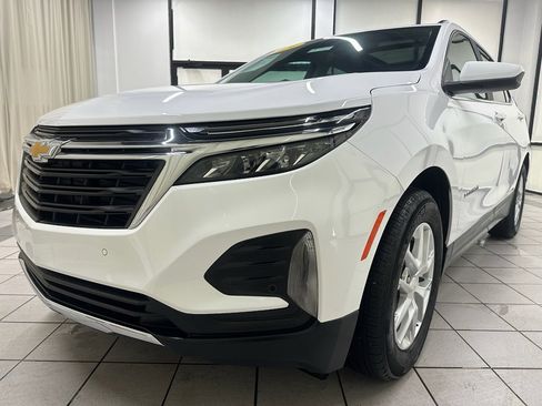 Certified 2024 Chevrolet Equinox LT w/ LPO, Floor Liner Package image 11