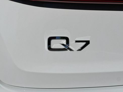 Used 2023 Audi Q7 3.0T Premium Plus AWD/4WD image 39