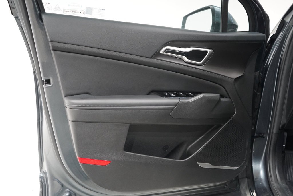 Used 2023 Kia Sportage EX FWD image 19