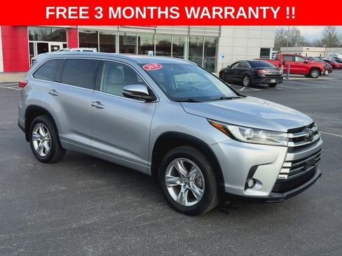 Used 2018 Toyota Highlander Limited image 2