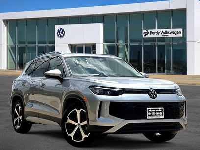 New 2026 Volkswagen Tiguan SE