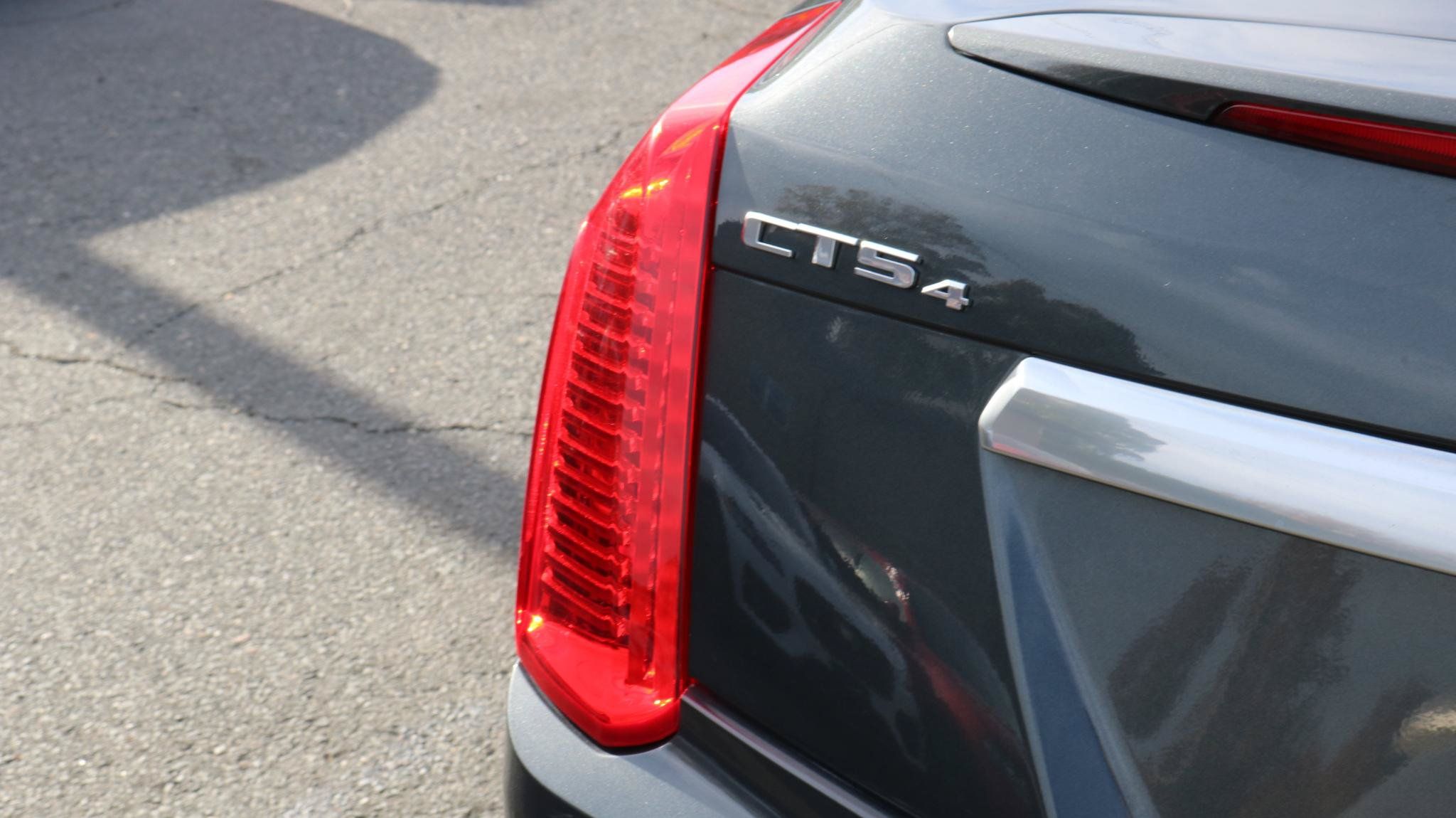 Used 2016 Cadillac CTS Luxury w/ V-Sport Package AWD/4WD image 7