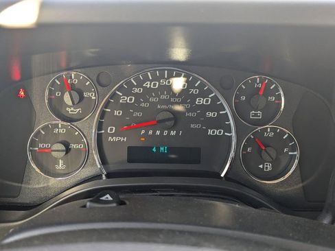 New 2025 Chevrolet Express 2500 w/ Driver Convenience Package image 27
