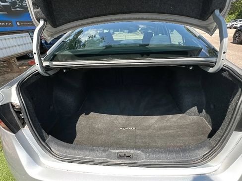 Used 2020 Nissan Altima 2.5 S FWD image 8