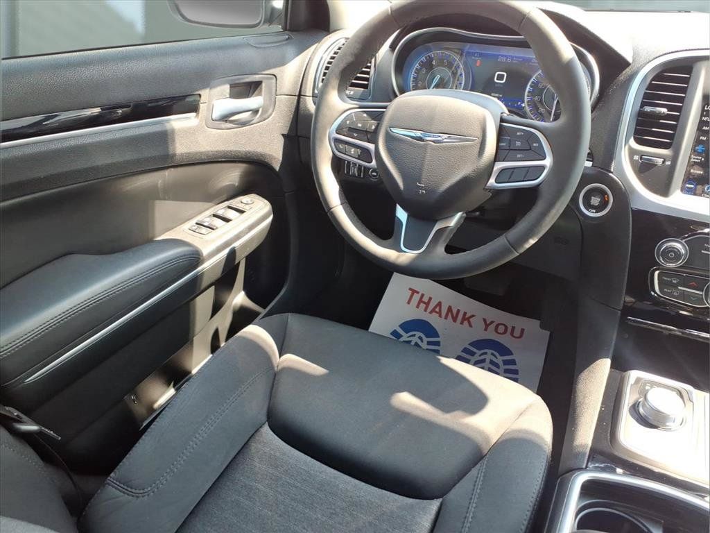 Used 2023 Chrysler 300 Touring w/ Sport Appearance Package RWD image 18