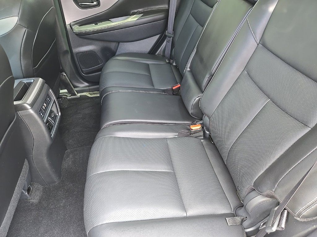 Used 2024 Nissan Murano SL AWD/4WD image 36