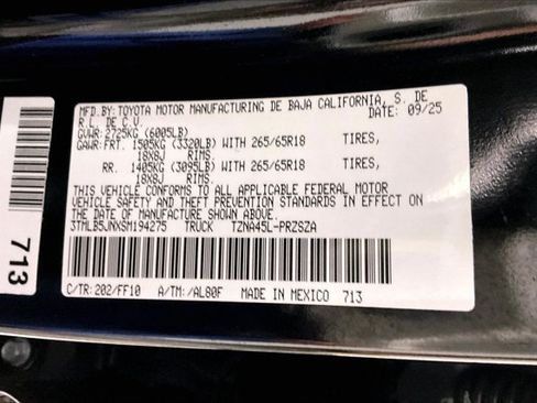 Certified 2025 Toyota Tacoma SR5 AWD/4WD image 45