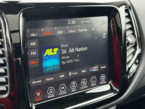 Used 2020 Jeep Compass Limited w/ Premium Lighting Group AWD/4WD image 21