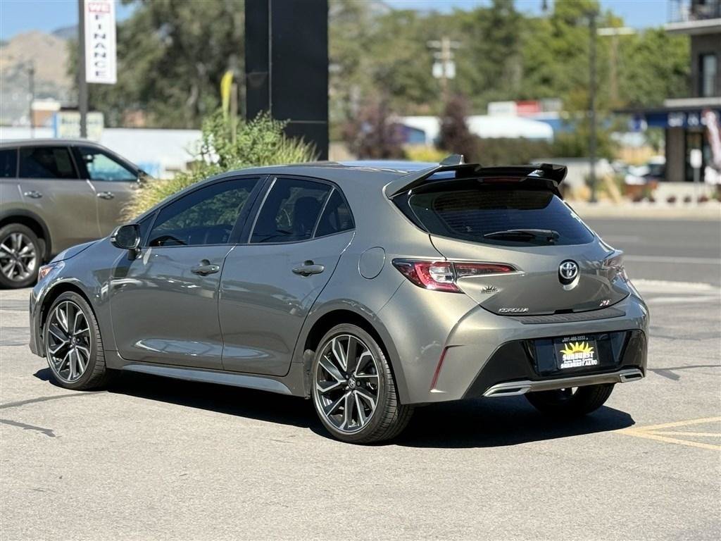 Used 2019 Toyota Corolla XSE FWD image 5