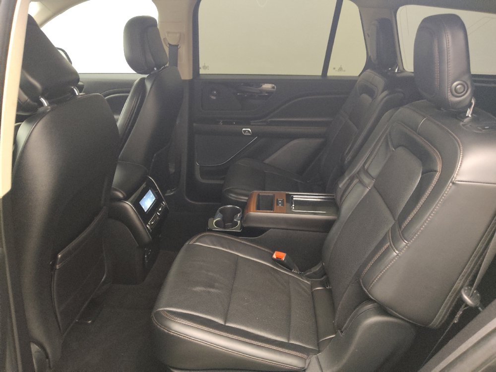 Used 2020 Lincoln Aviator Reserve w/ Equipment Group 201A RWD image 18