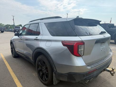 Certified 2022 Ford Explorer ST w/ Equipment Group 401A AWD/4WD image 6