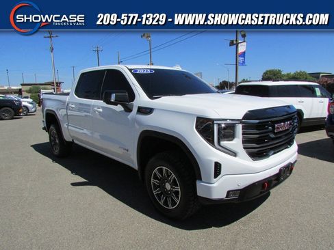 Used 2025 GMC Sierra 1500 AT4 AWD/4WD image 1