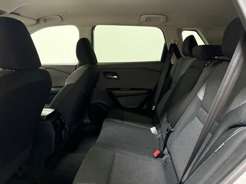 Used 2023 Nissan Rogue SV AWD/4WD image 21