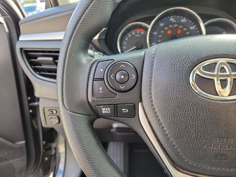 Used 2016 Toyota Corolla L FWD image 7