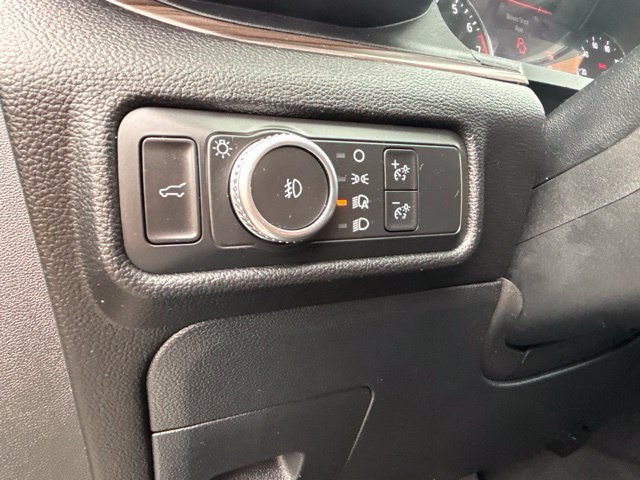 Certified 2022 Ford Explorer Limited w/ Equipment Group 301A AWD/4WD image 10