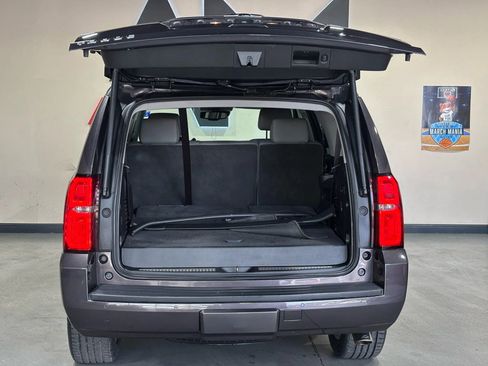 Used 2017 Chevrolet Tahoe LT w/ Luxury Package image 10