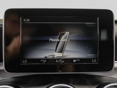 Used 2019 Mercedes-Benz GLC 43 AMG 4MATIC image 28