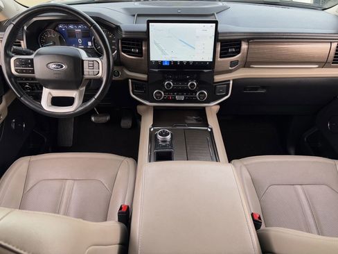 Used 2024 Ford Expedition Max Limited image 12