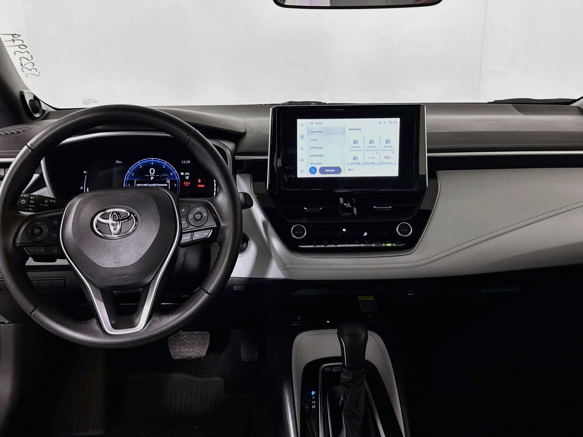 Certified 2025 Toyota Corolla XSE FWD image 17