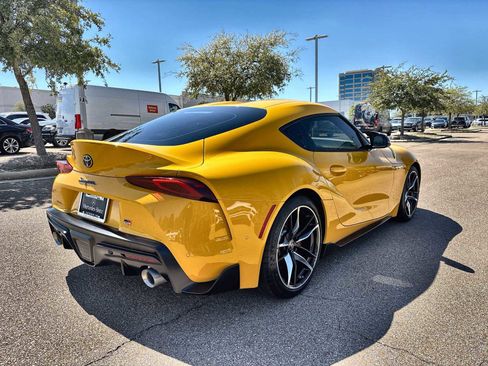 Used 2022 Toyota Supra Premium w/ Driver Assist Package image 7