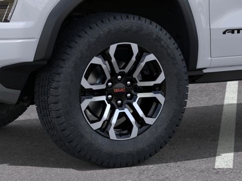 New 2026 GMC Canyon AT4 w/ Technology Plus Package AWD/4WD image 9