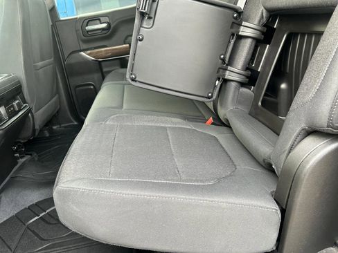 Used 2019 Chevrolet Silverado 1500 RST AWD/4WD image 16