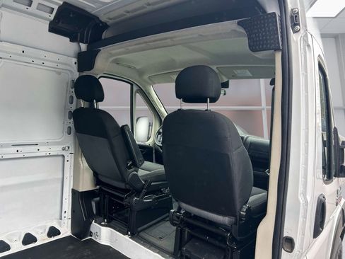 Used 2021 RAM ProMaster 2500 image 15