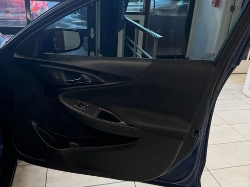Used 2019 Chevrolet Malibu LS FWD image 12
