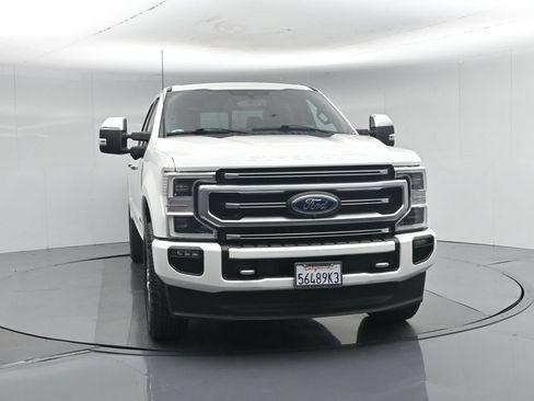 Used 2022 Ford F250 Platinum w/ FX4 Off-Road Package AWD/4WD image 58