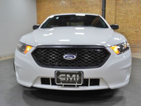 Used 2015 Ford Taurus Police Interceptor AWD image 4