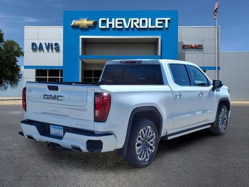 Used 2023 GMC Sierra 1500 Denali Ultimate AWD/4WD image 3