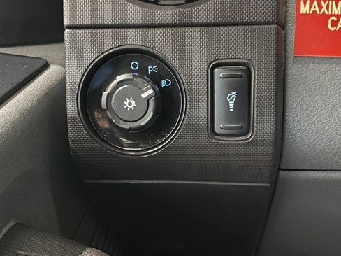 Used 2011 Ford F450 XL w/ PWR Equipment Group image 15