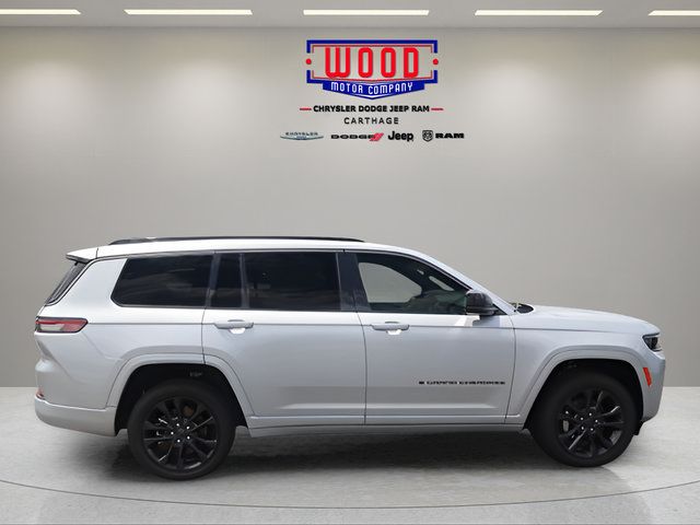 New 2026 Jeep Grand Cherokee L Limited AWD/4WD image 2