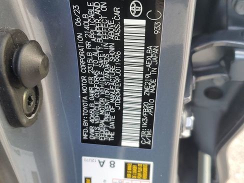 Used 2023 Toyota Corolla LE FWD image 30
