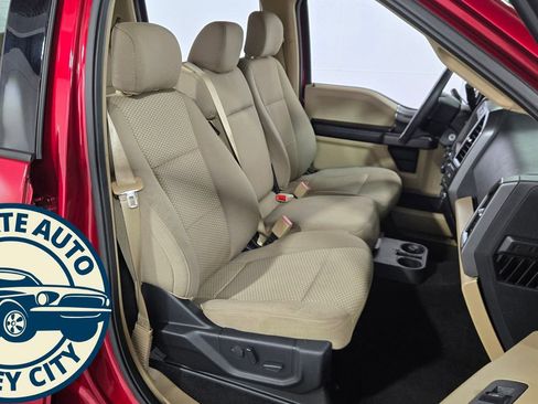 Used 2019 Ford F150 XLT w/ Equipment Group 302A Luxury image 38