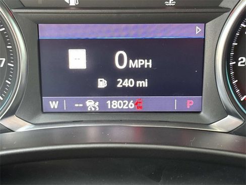 Used 2022 Chevrolet Equinox RS w/ RS Leather Package image 27